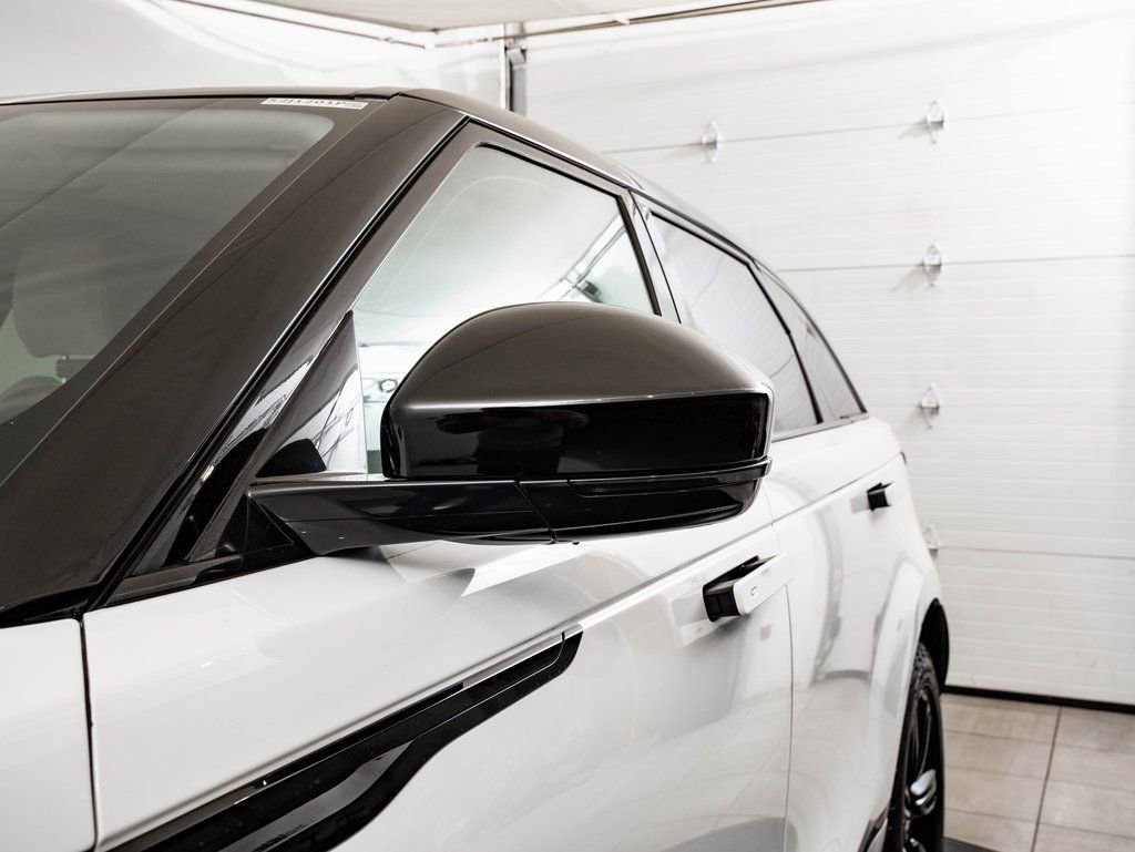 Used 2023 Land Rover Range Rover Velar R-Dynamic S AWD/4WD image 17