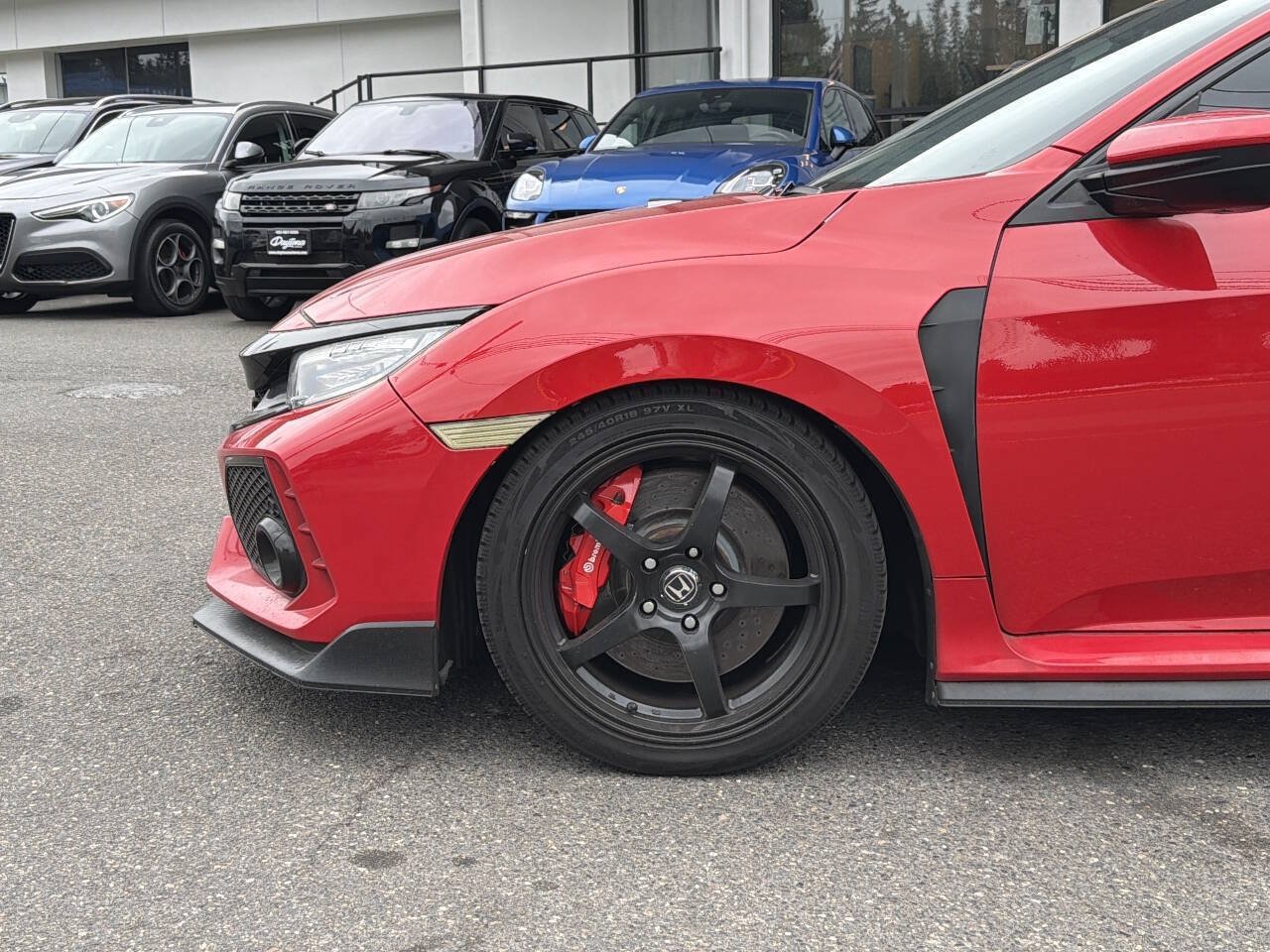 Used 2018 Honda Civic Type R image 2