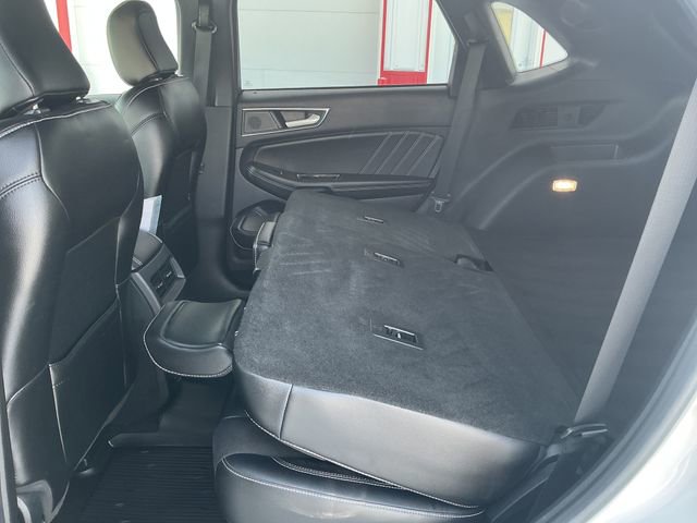 Used 2020 Ford Edge ST w/ Equipment Group 401A image 38
