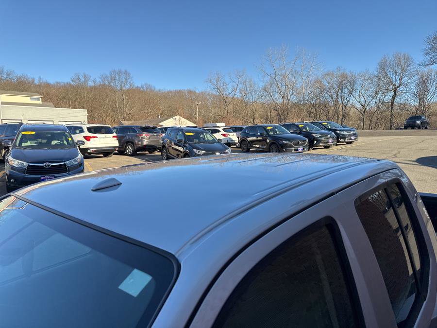 Used 2018 Nissan Frontier SV image 8