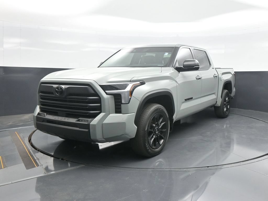 Used 2024 Toyota Tundra SR5 AWD/4WD image 3