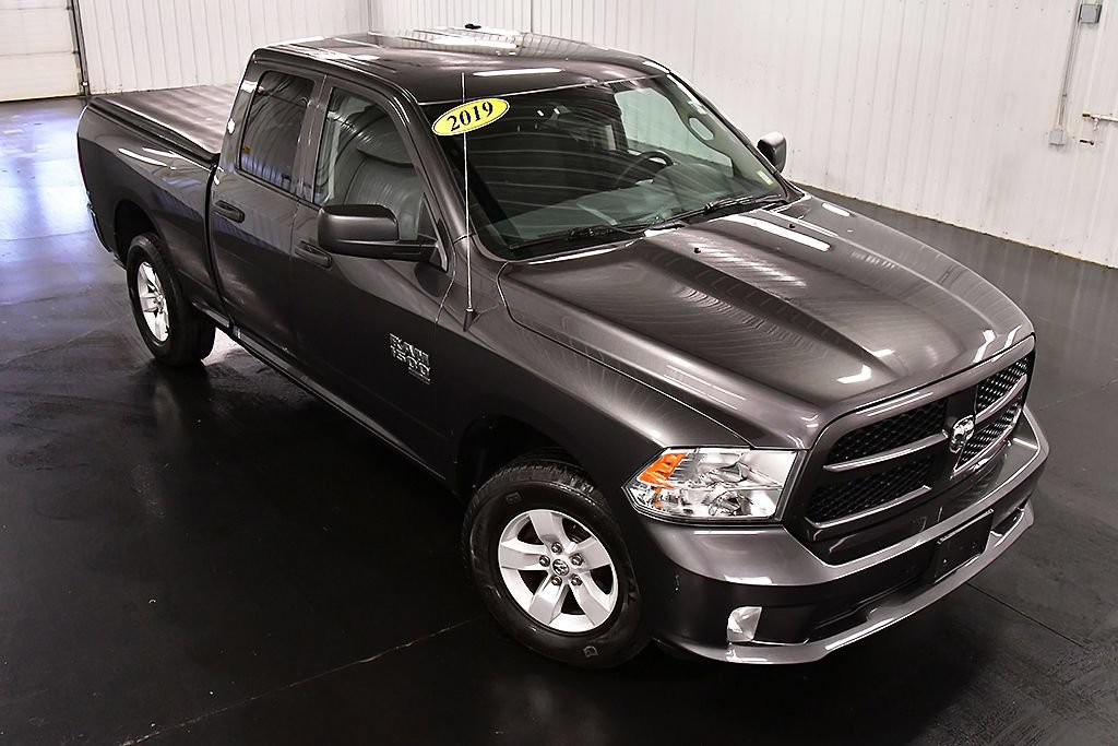 Used 2019 RAM 1500 Express AWD/4WD image 14