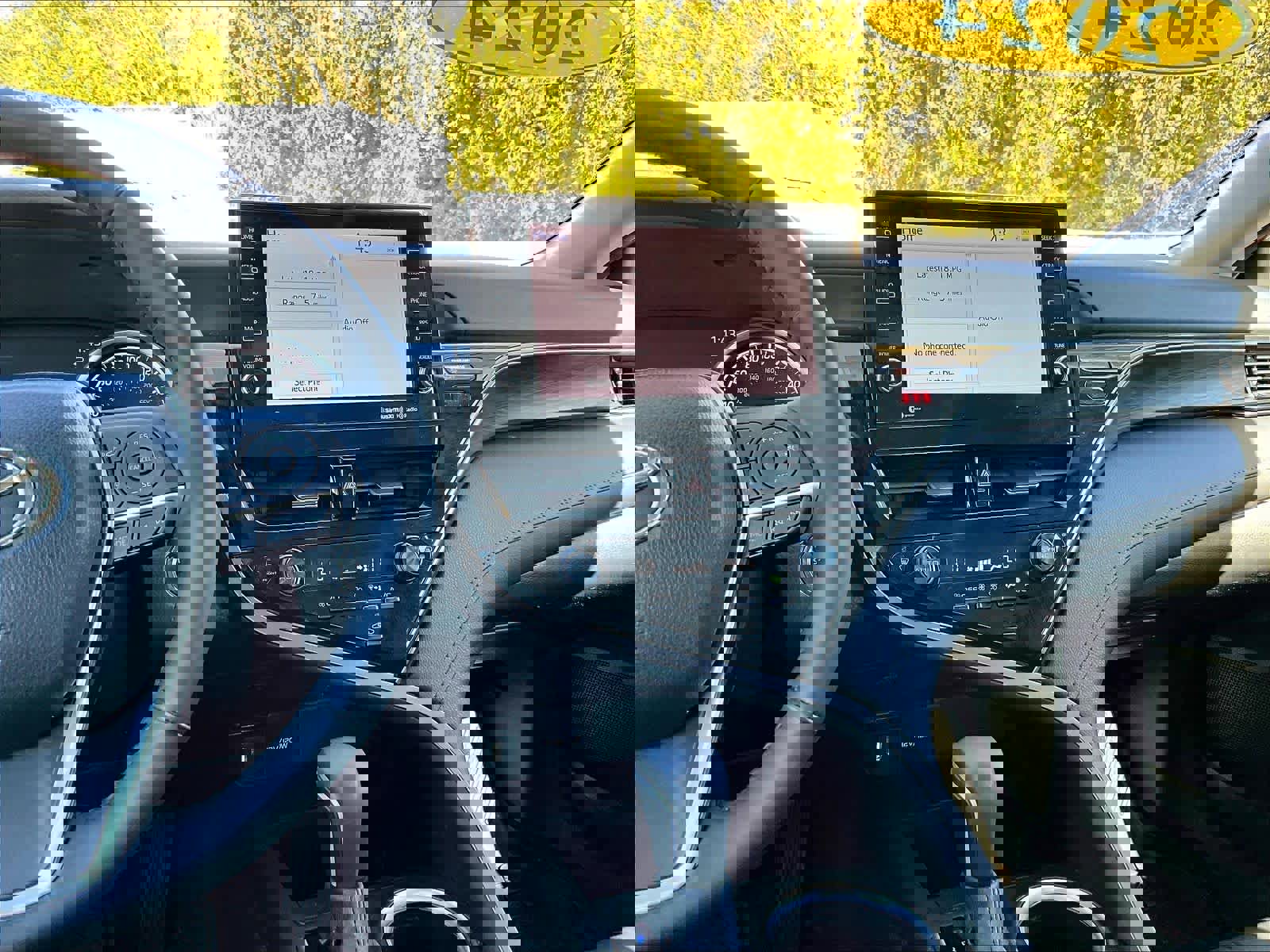 Used 2024 Toyota Camry XLE w/ Cold Weather Package image 18