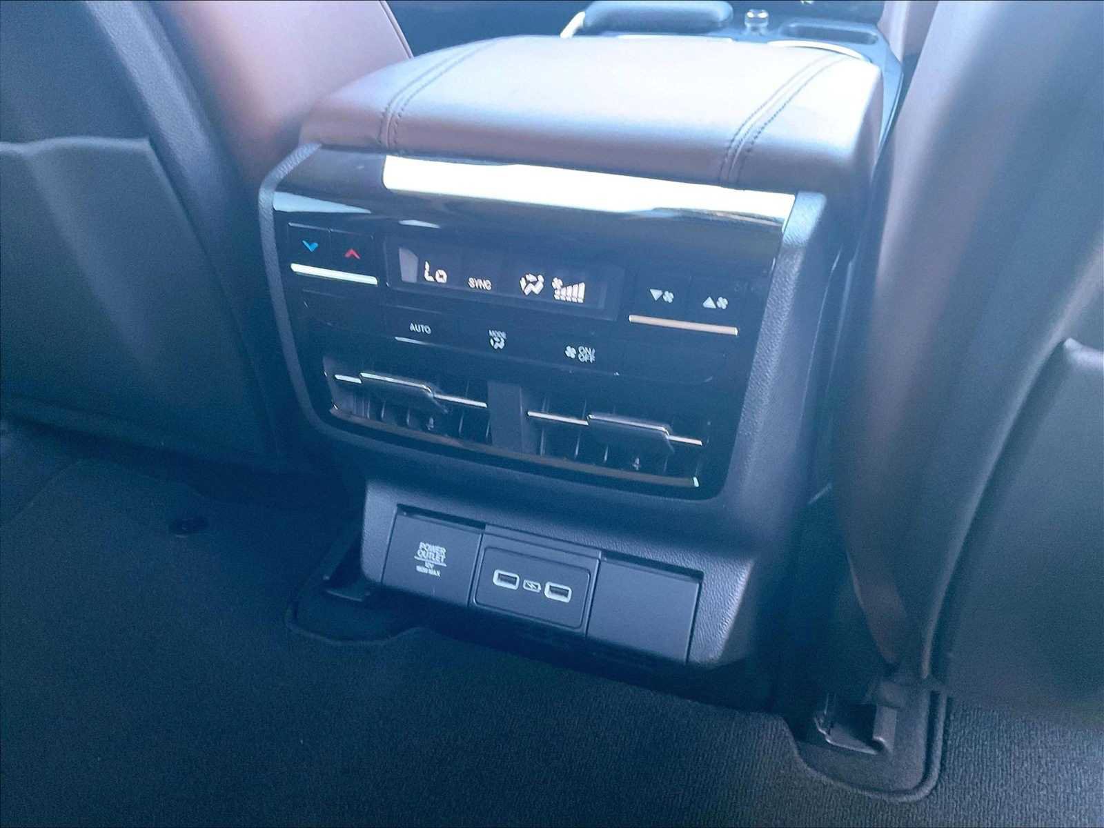 Used 2023 Acura MDX FWD w/ Technology Package image 36