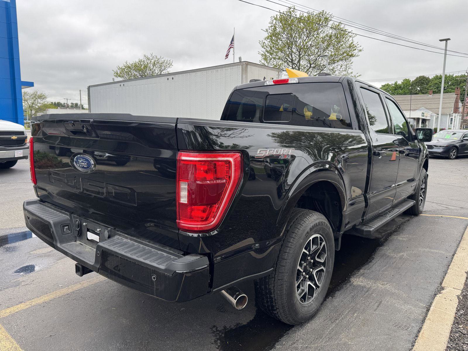 Used 2023 Ford F150 XLT w/ Equipment Group 302A High AWD/4WD image 6