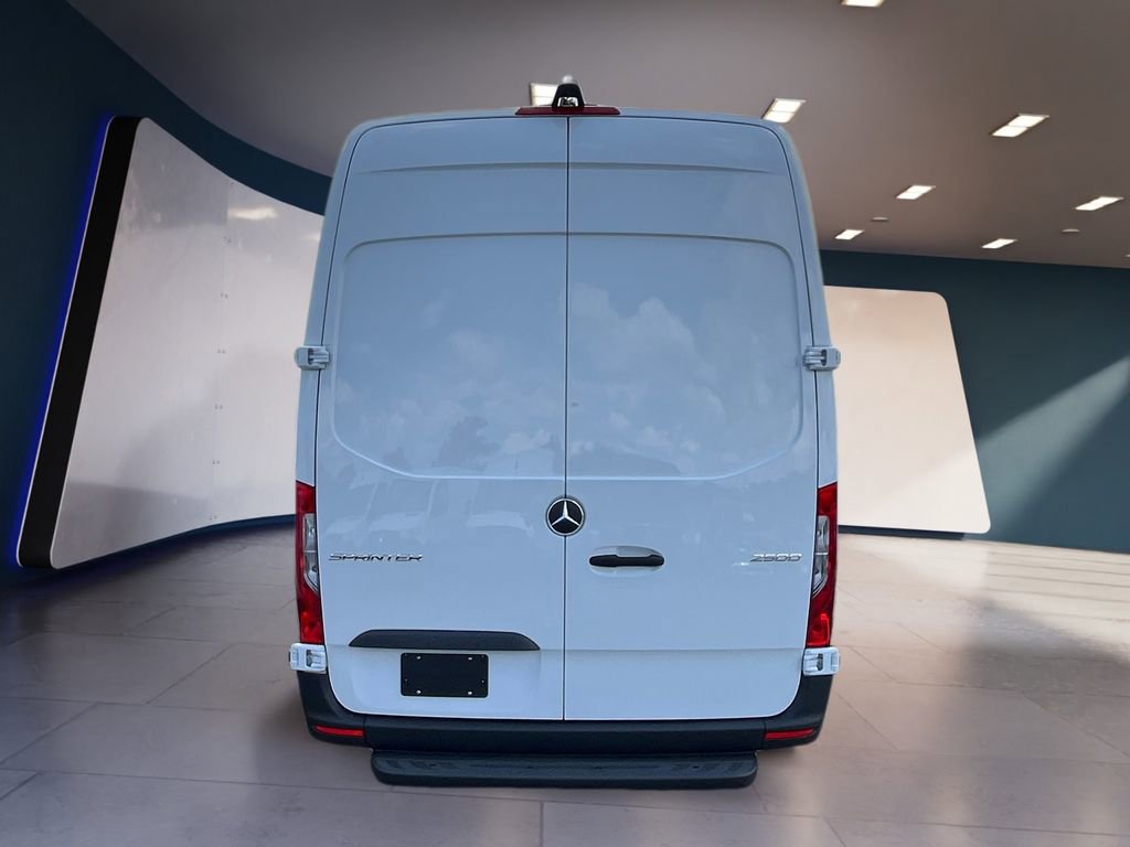 New 2025 Mercedes-Benz Sprinter 2500 image 3
