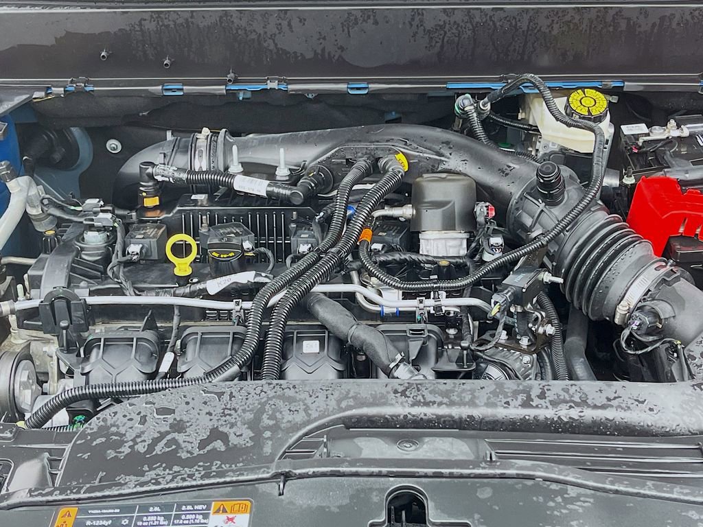 Used 2024 Ford Maverick Lariat w/ FX4 Off-Road Package image 30