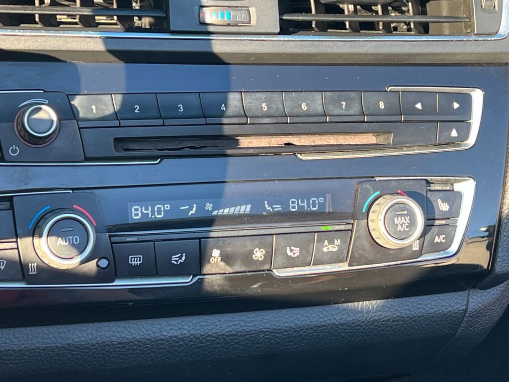 Used 2016 BMW 228i Convertible image 33