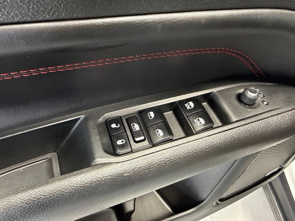 Used 2024 Jeep Compass Trailhawk w/ Trailhawk Elite Group AWD/4WD image 22