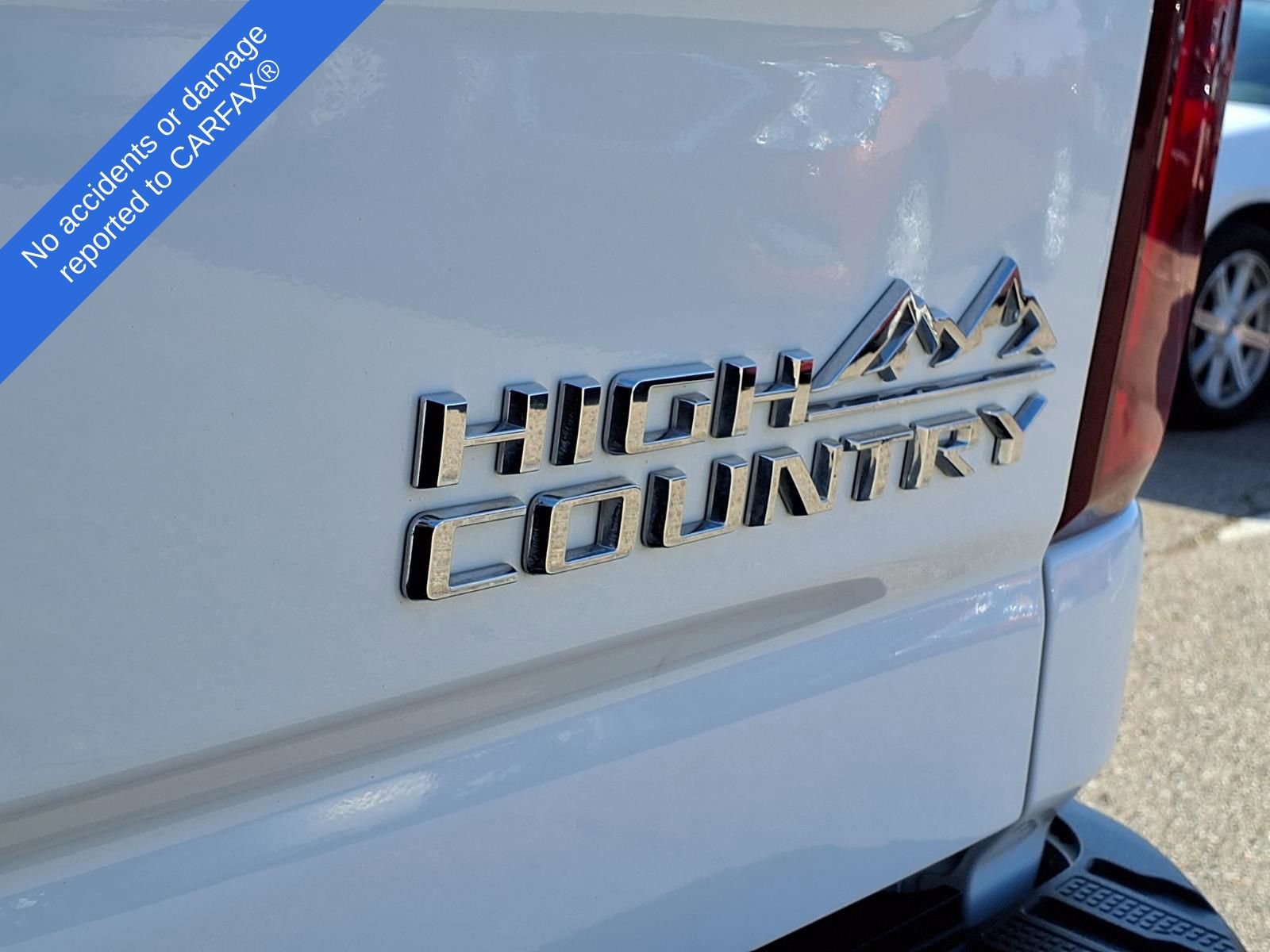 Used 2022 Chevrolet Silverado 3500 High Country w/ Z71 Off-Road Package AWD/4WD image 10