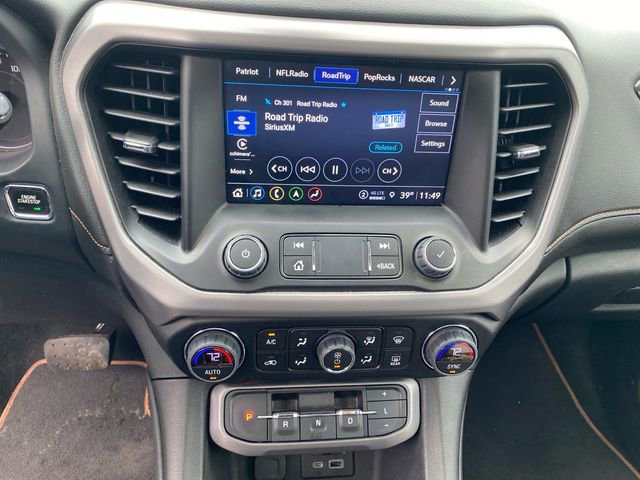 Used 2023 GMC Acadia AT4 w/ Preferred Package image 7