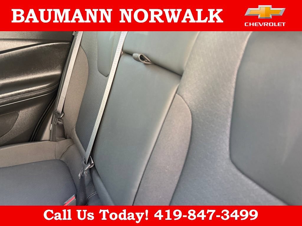 Used 2023 Buick Encore GX Select FWD image 38
