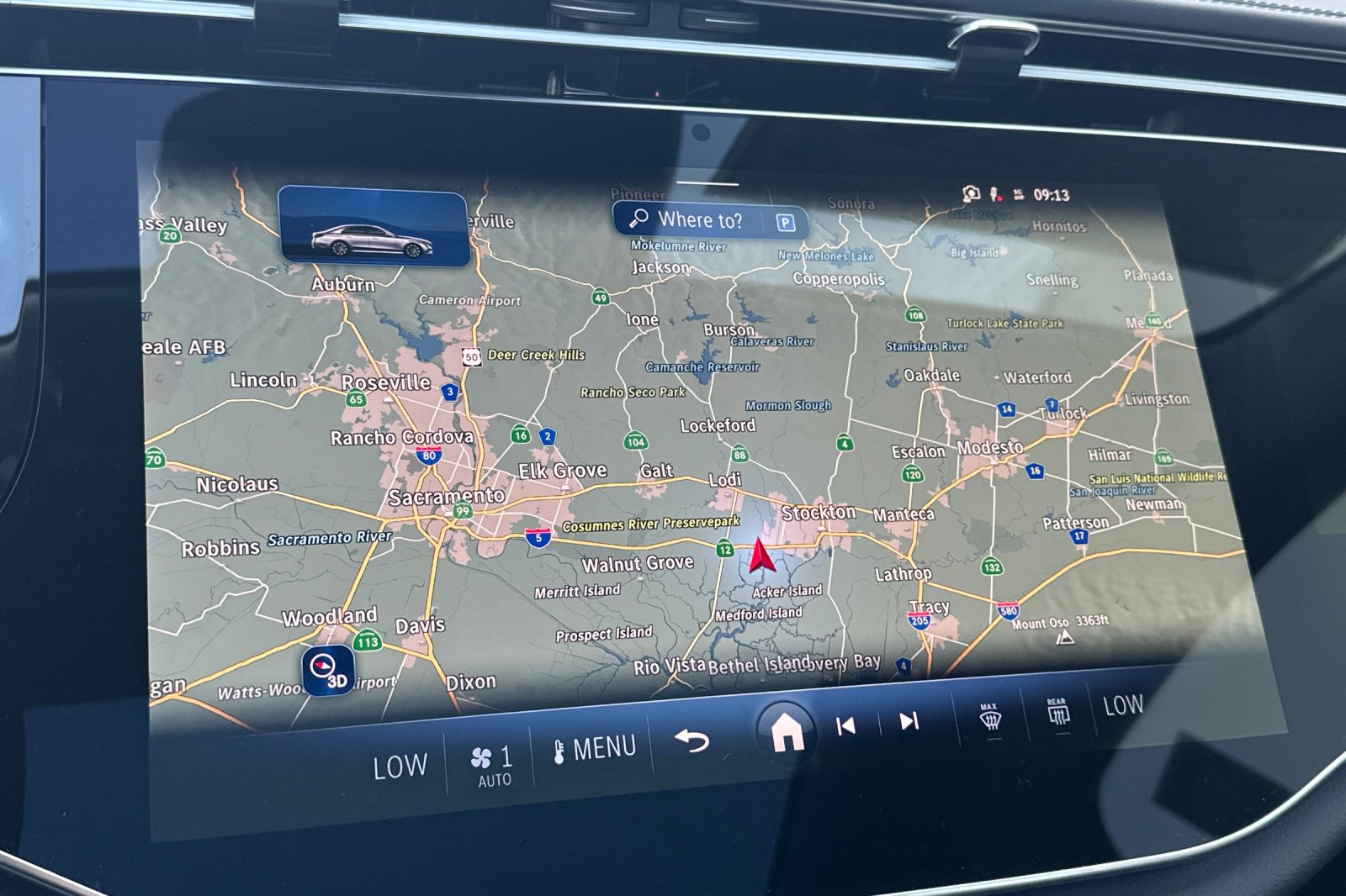 New 2026 Mercedes-Benz E 350 4MATIC Sedan image 18