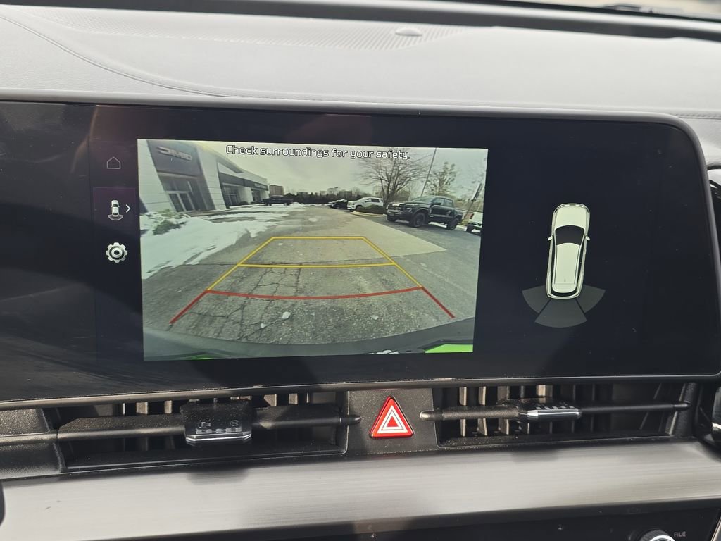 Used 2023 Kia Sportage EX image 14