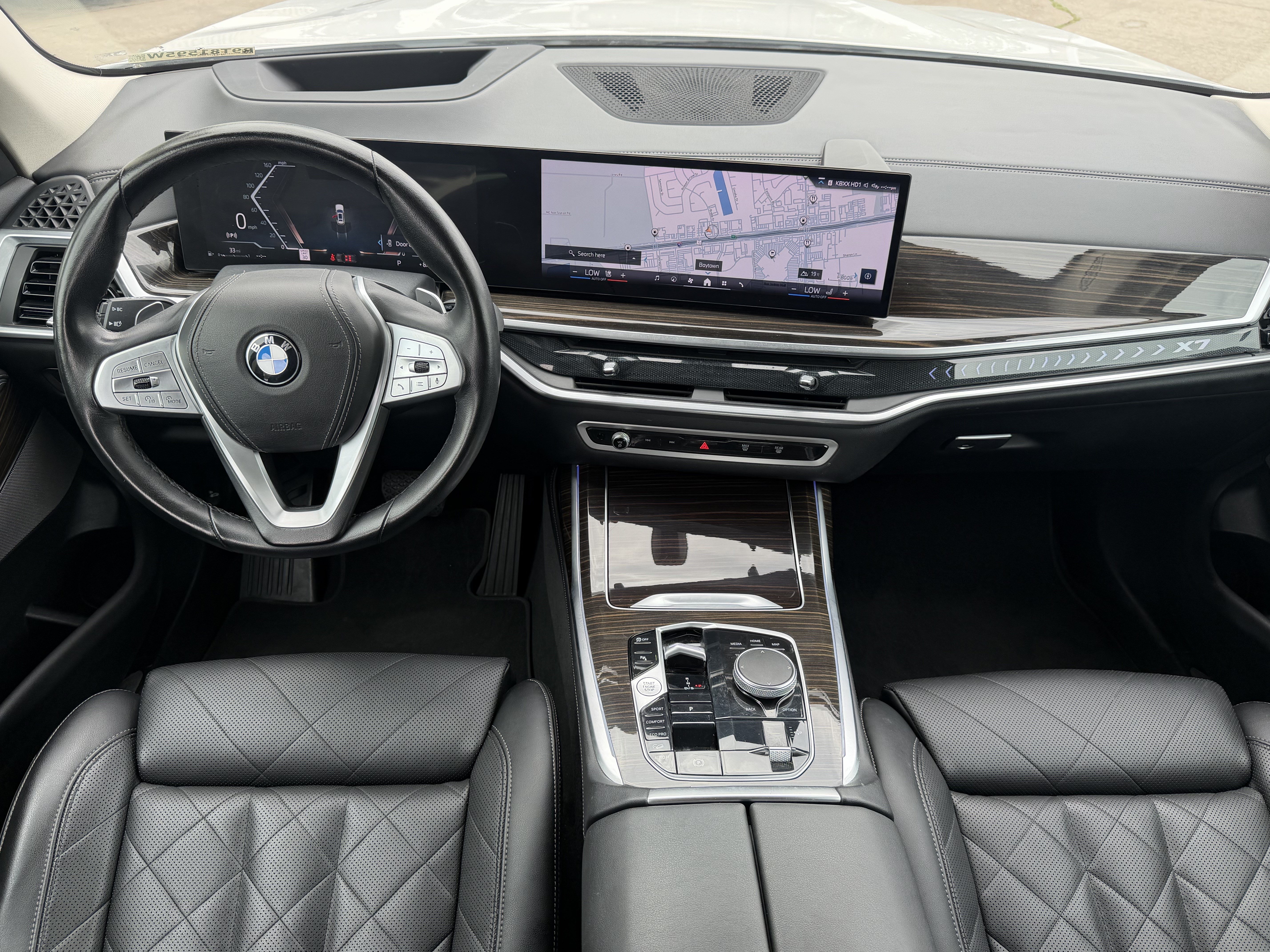 Used 2024 BMW X7 xDrive40i AWD/4WD image 10