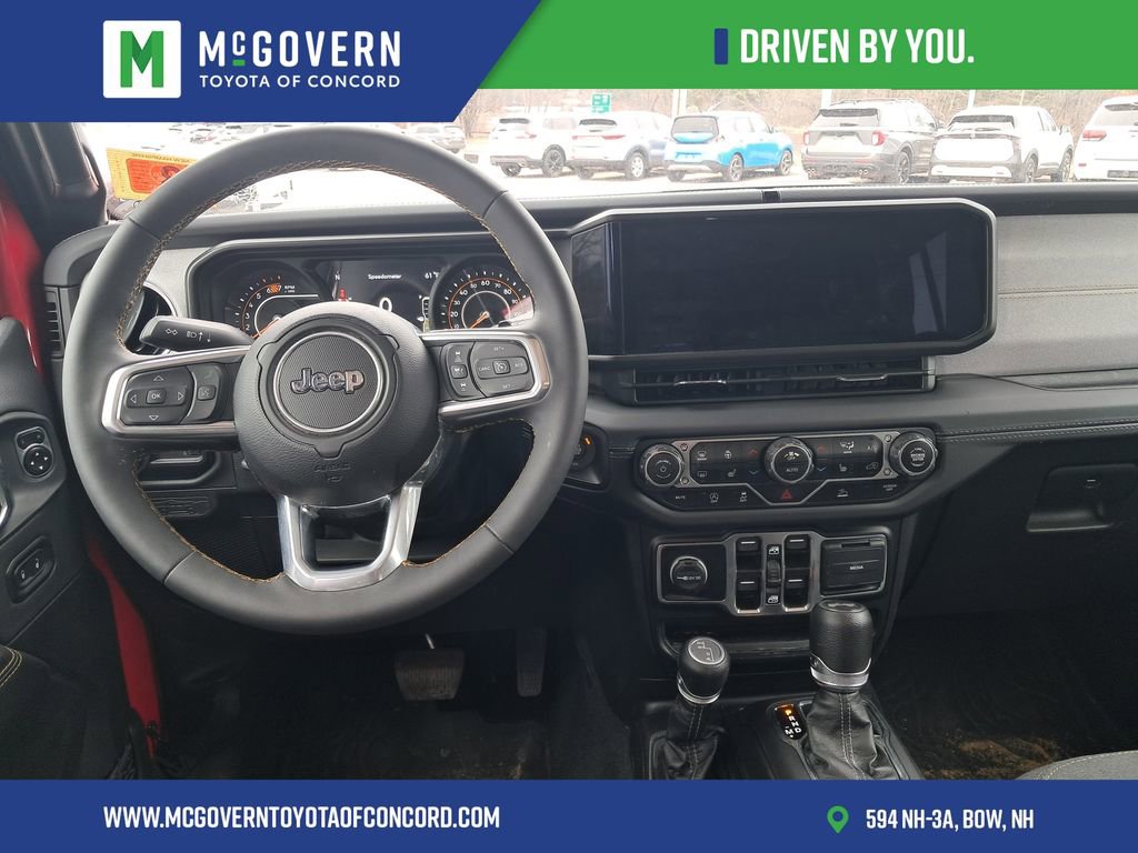 Used 2024 Jeep Wrangler Unlimited Sahara AWD/4WD image 21