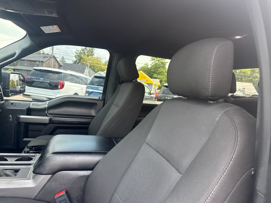 Used 2019 Ford F150 XLT w/ Equipment Group 302A Luxury AWD/4WD image 19