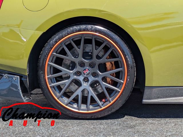 Used 2014 Nissan GT-R Premium AWD/4WD image 12