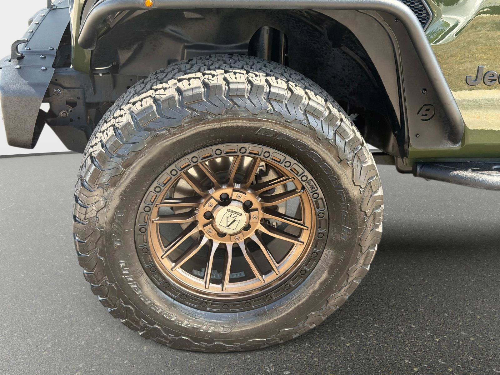 Used 2022 Jeep Wrangler Unlimited Sport AWD/4WD image 11