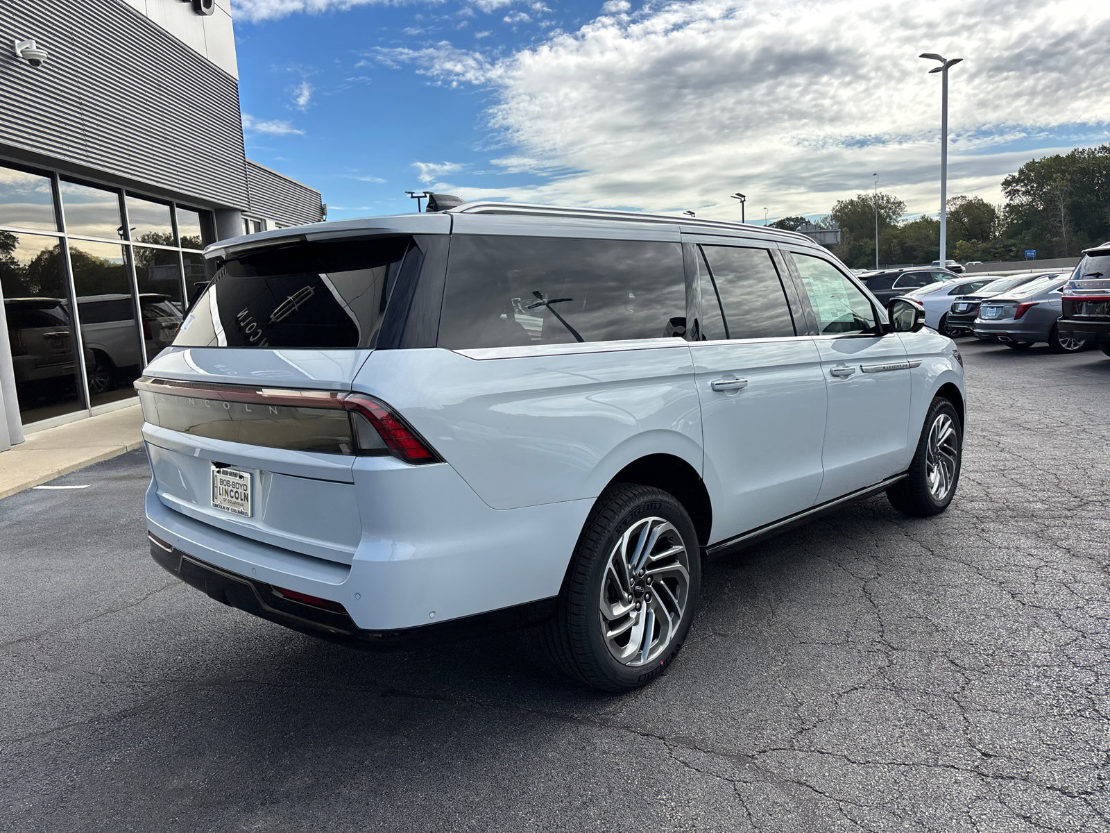 New 2025 Lincoln Navigator L Reserve image 7