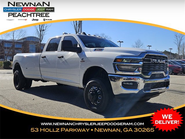 Used 2025 RAM 3500 Tradesman w/ Chrome Appearance Group image 1