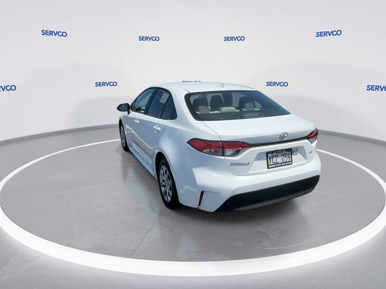 Used 2025 Toyota Corolla LE FWD image 6