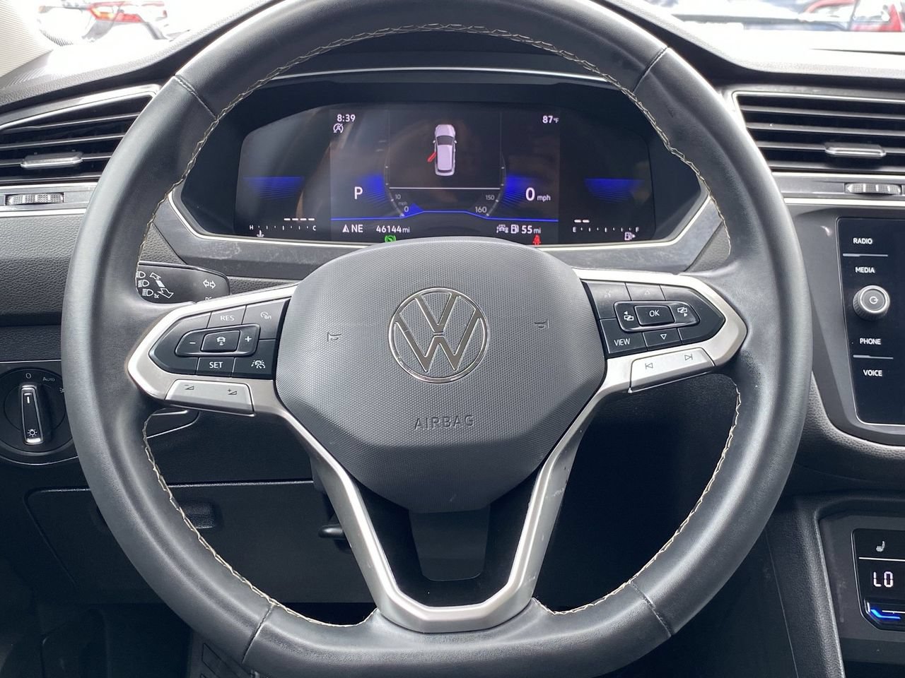 Used 2024 Volkswagen Tiguan SE FWD image 25