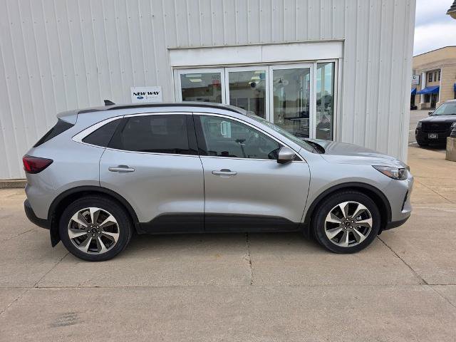 Certified 2023 Ford Escape Platinum AWD/4WD image 10