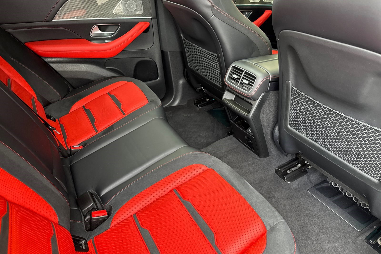 Used 2023 Mercedes-Benz GLE 53 AMG 4MATIC Coupe image 33