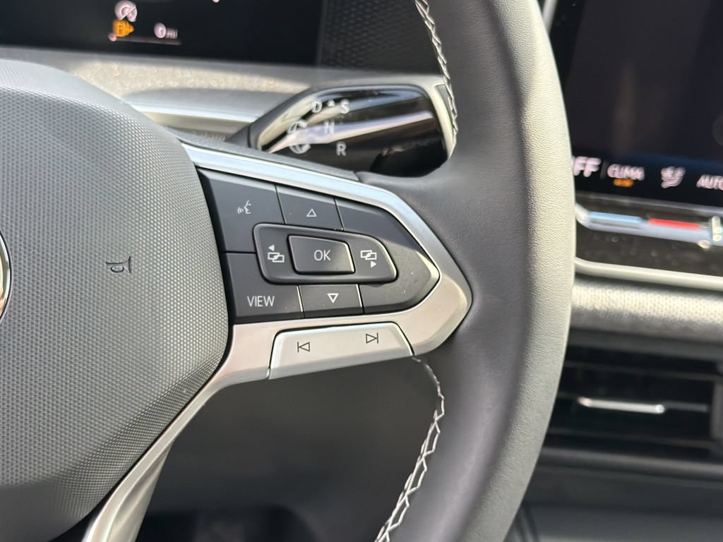 New 2026 Volkswagen Tiguan S FWD image 25