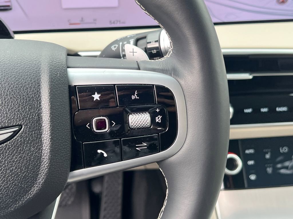 Used 2026 Genesis GV70 2.5T Advanced image 28