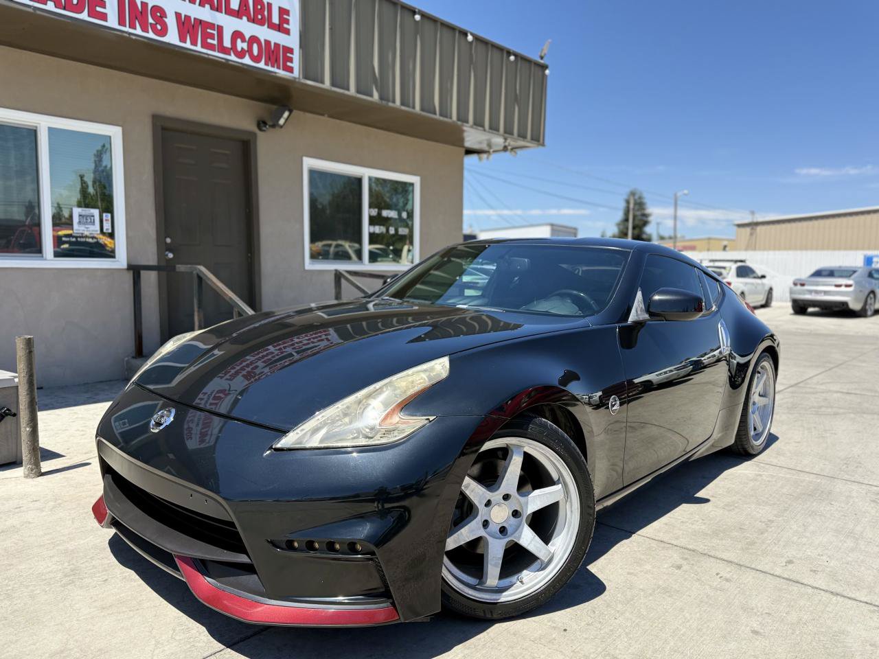 Used 2009 Nissan 370Z Touring RWD image 8