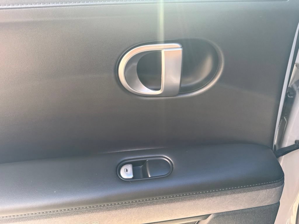 Certified 2023 Hyundai Ioniq 5 Limited AWD/4WD image 18