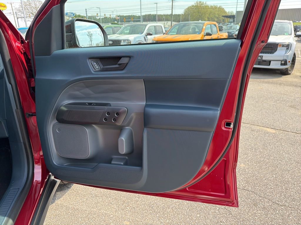 New 2026 Ford Maverick XLT image 22