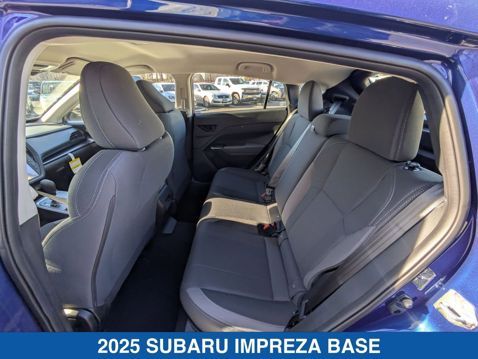 Certified 2025 Subaru Impreza 2.0i image 9