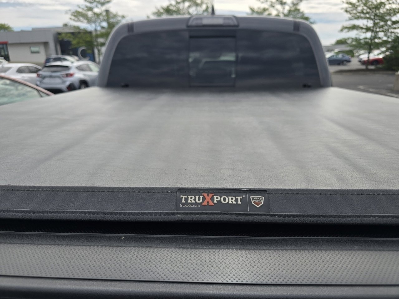Used 2019 Toyota Tacoma TRD Off-Road AWD/4WD image 18