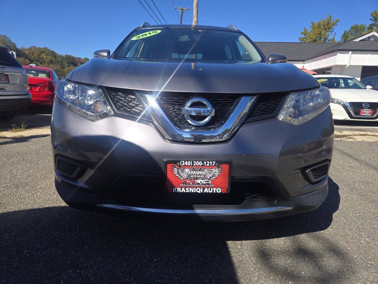 Used 2015 Nissan Rogue SV AWD/4WD image 14