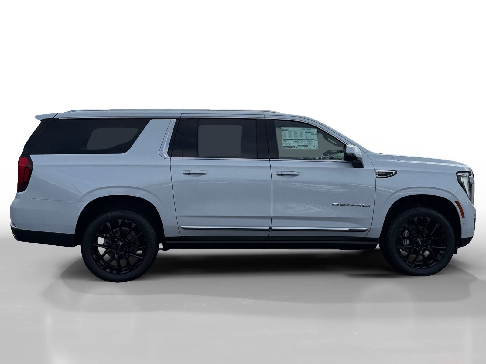 New 2026 GMC Yukon XL Denali w/ Sun & Power Step Package AWD/4WD image 6