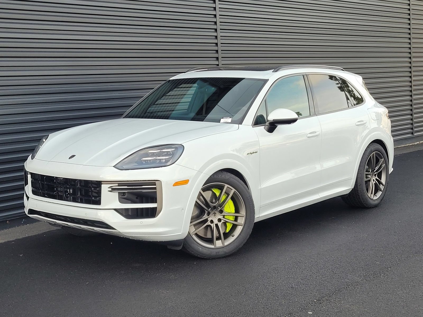 New 2025 Porsche Cayenne Turbo AWD/4WD image 1