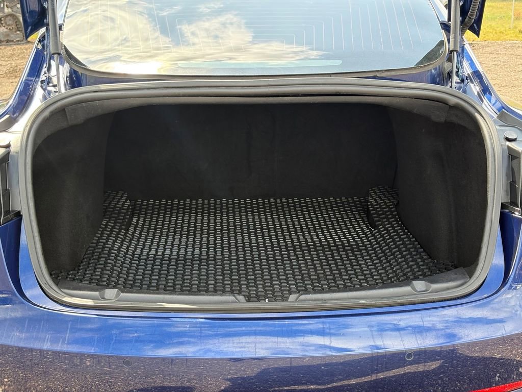 Used 2019 Tesla Model 3 Standard Range Plus image 15