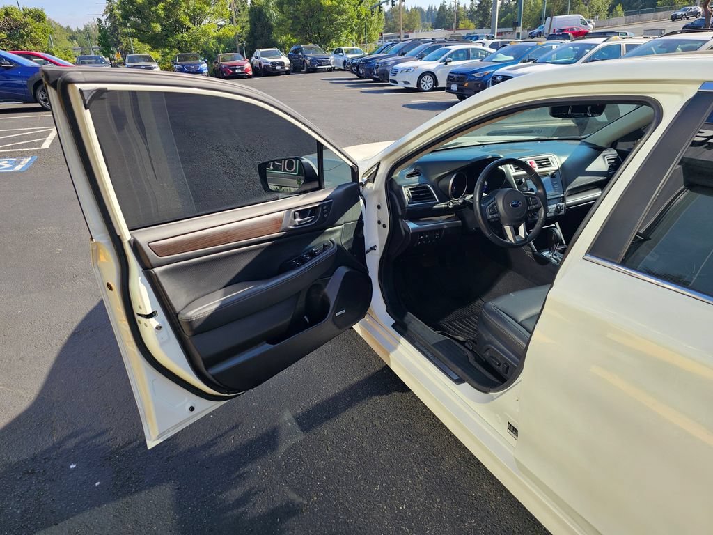 Used 2017 Subaru Legacy 3.6R Limited AWD/4WD image 19