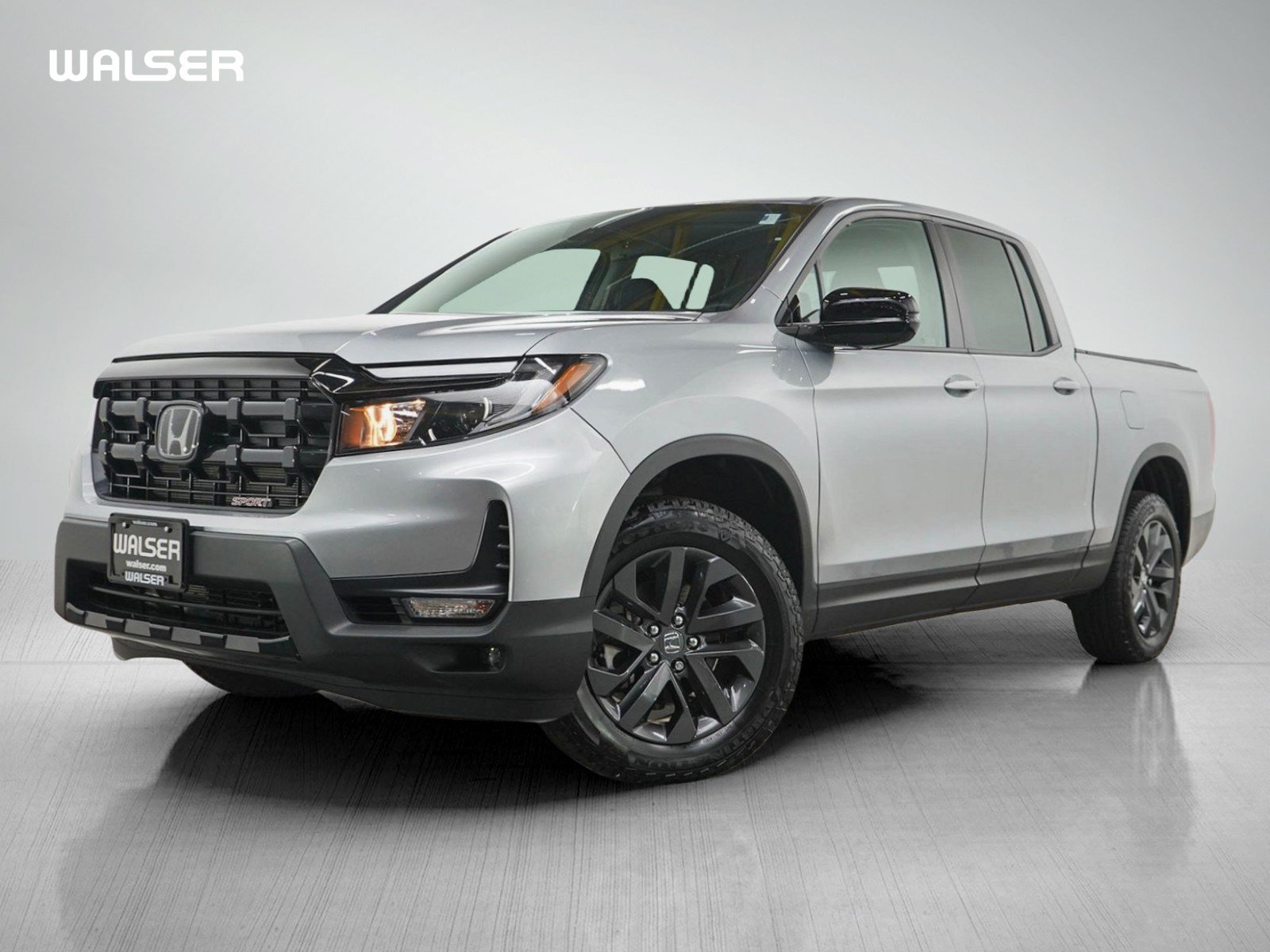 Used 2024 Honda Ridgeline Sport image 1