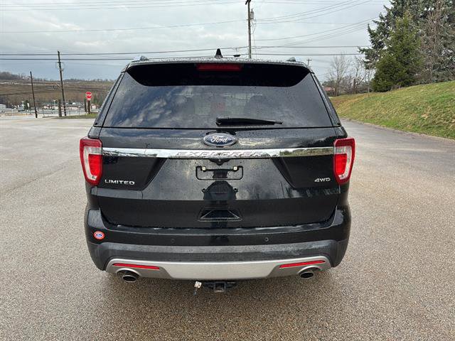 Certified 2017 Ford Explorer Limited image 3