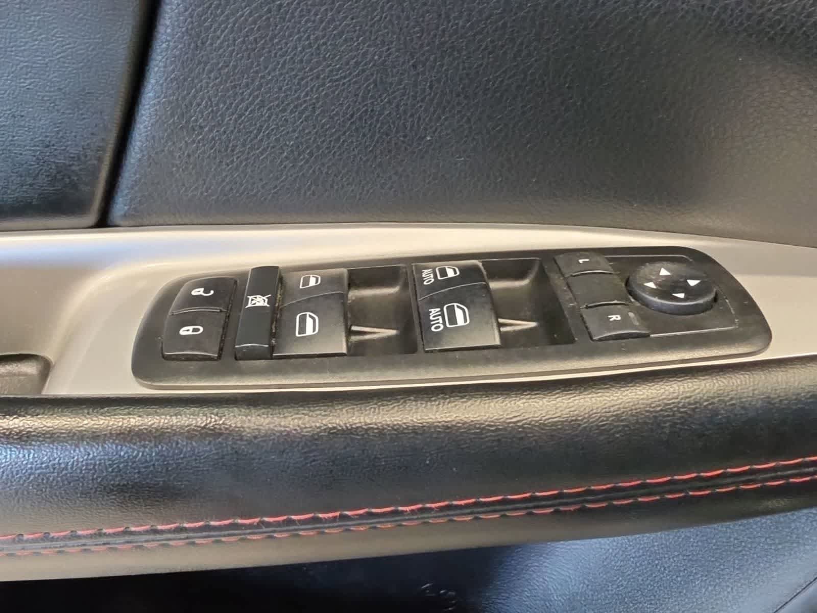 Used 2019 Dodge Journey GT w/ Blacktop Package AWD/4WD image 16