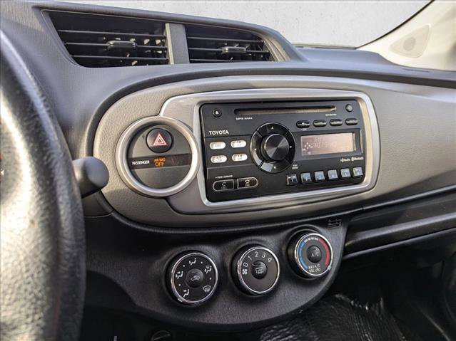 Used 2014 Toyota Yaris SE image 17