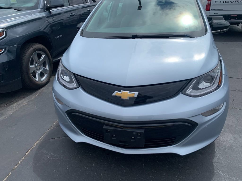 Used 2017 Chevrolet Bolt LT FWD image 3