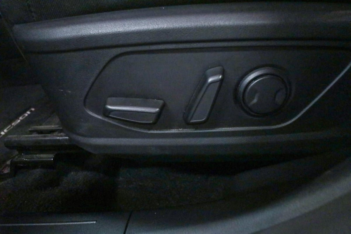 Used 2023 Hyundai Tucson Blue w/ Cargo Package AWD/4WD image 14