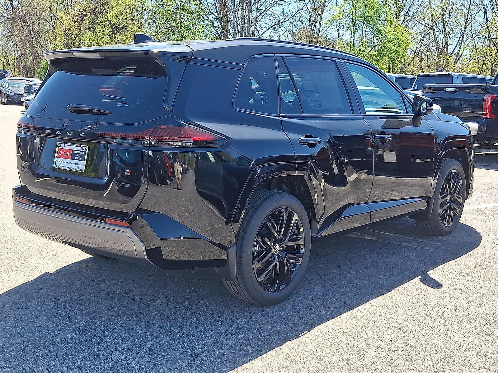 New 2026 Toyota RAV4 XSE AWD/4WD image 4