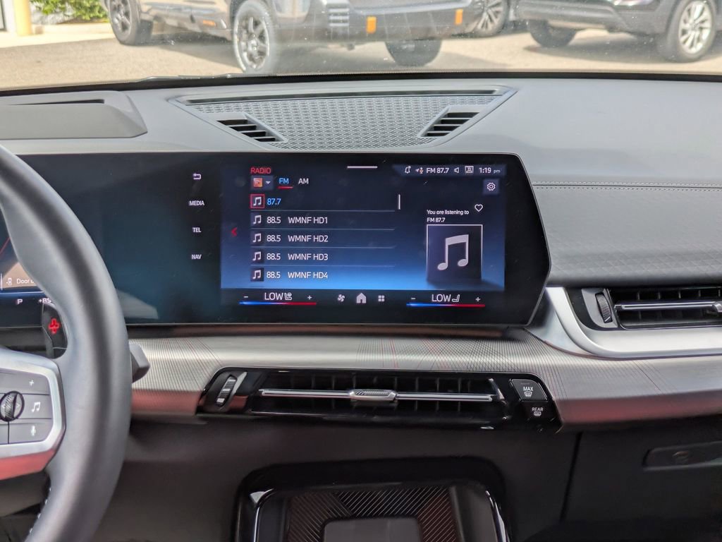 Used 2025 BMW X2 M35i w/ Premium Package image 17