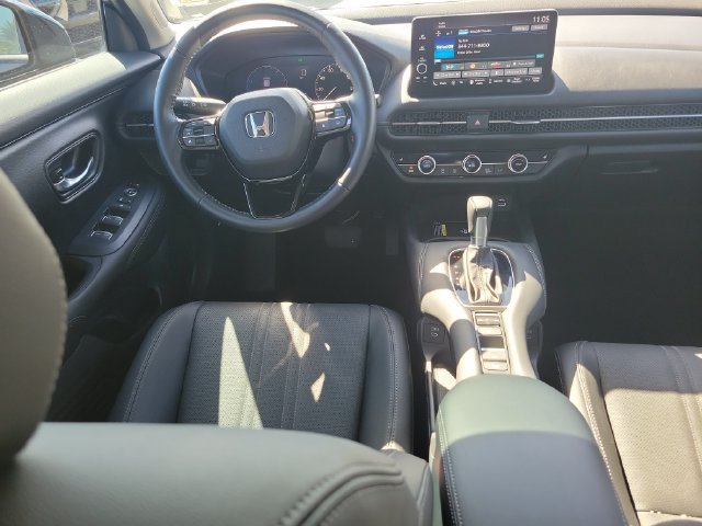 Used 2025 Honda HR-V EX-L image 12